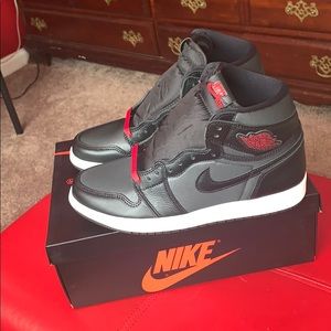 Air Jordan 1 men size 8.5 with box